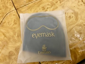 emirates alte first class a380 amenity kit augenmaske