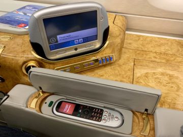 emirates alte first class a380 konsole 1