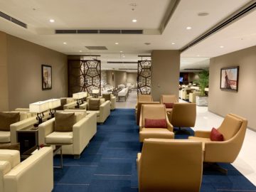emirates lounge tokio narita sitze 2