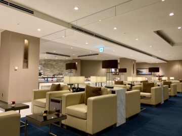 emirates lounge tokio narita sitze 5