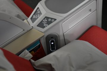 ethiopian airlines business class boeing 787 8 trennwand konsole tasche