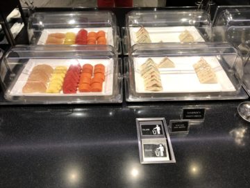 eva air lounge bangkok sandwiches frucht