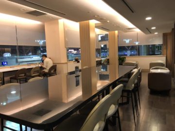 eva air lounge the star tresenbereich