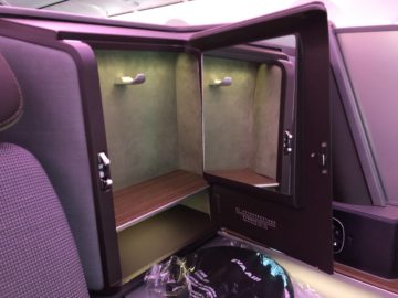 eva air neue business class boeing 787 9 ablagefach