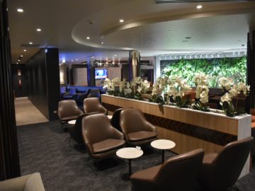 fiji airways premier lounge nadi sitze an den toiletten