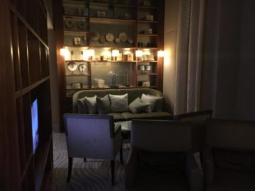 hilton budapest executive lounge sitzecke