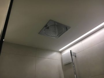 hilton budapest twin executive room badezimmer dusche 2