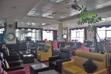 karibuni lounge entebbe sessel 2