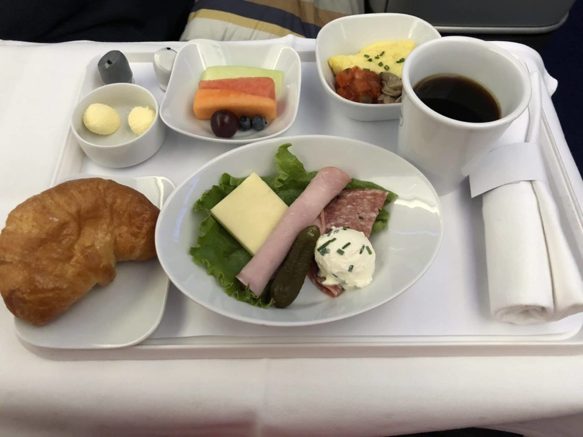 lufthansa business class a350 fruehstueck