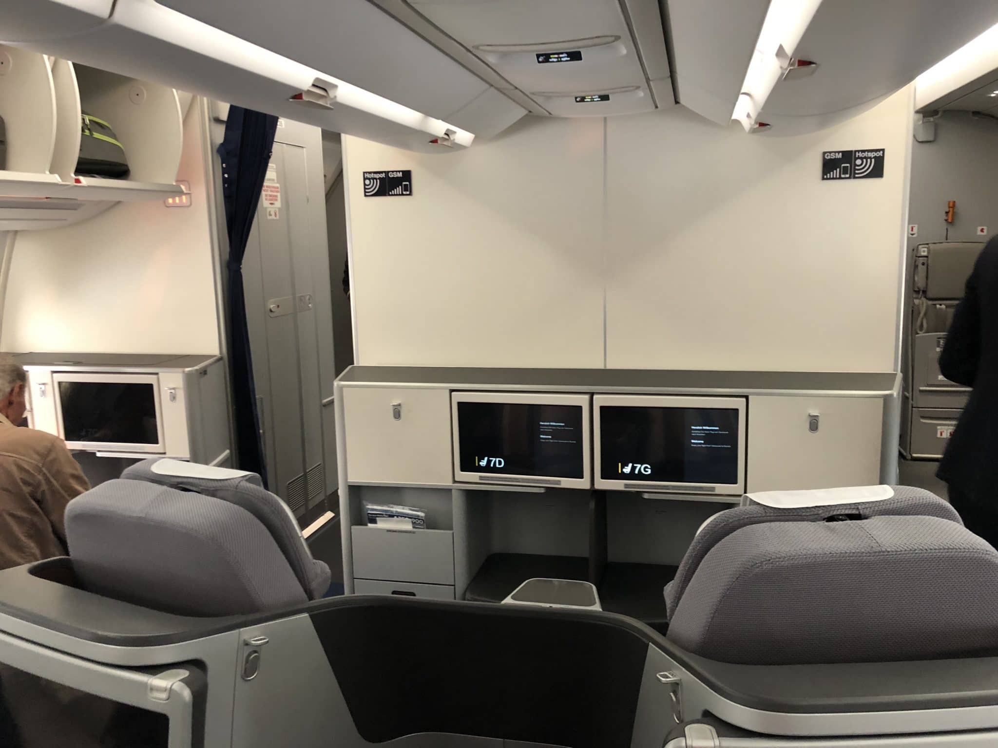 Review Lufthansa Business Class A350900
