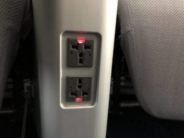 lufthansa business class a350 steckdose