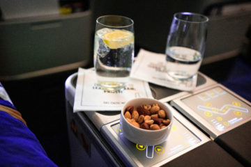 lufthansa business class airbus 350 nuesse nach dem start