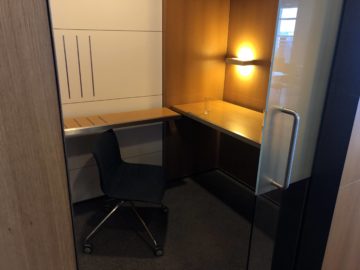 lufthansa business lounge frankfurt a26 arbeitsplatz