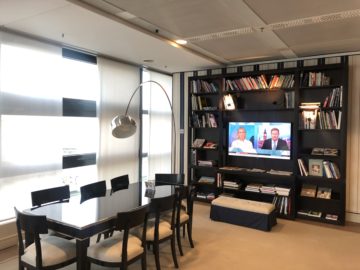 lufthansa panorama lounge frankfurt a26 bibliothek
