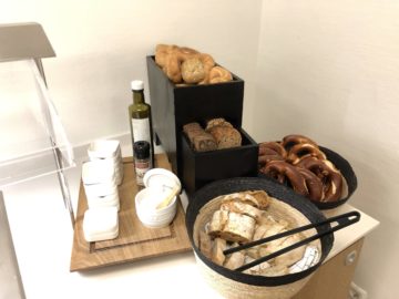 lufthansa senator lounge bremen brot
