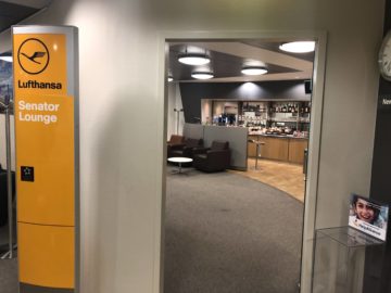 lufthansa senator lounge bremen eingangsbereich