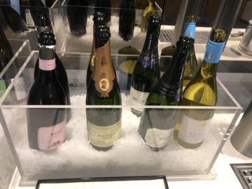 lufthansa senator lounge frankfurt a champagner