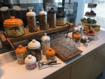 lufthansa senator lounge frankfurt a nuesse obst