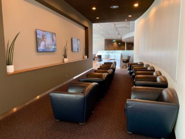 lufthansa senator lounge frankfurt c16 fernsehecke 1