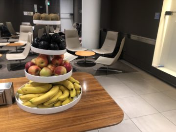 lufthansa senator lounge muenchen g24 obst tisch