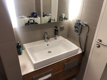 lufthansa senator lounge muenchen g24 waschbecken dusche