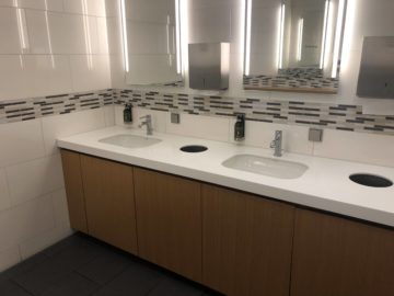 lufthansa senator lounge muenchen satellit schengen waschbecken