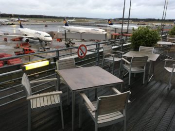 lufthansa senator lounge hamburg dachterasse1