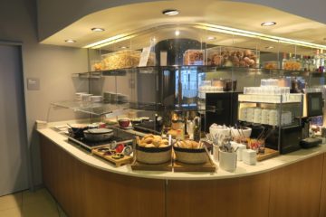 lufthansa senator lounge hamburg essensbereich2