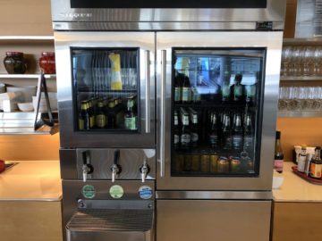 qantas international business lounge sydney auswahl bier