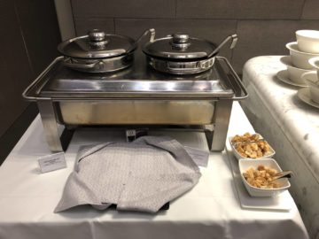 qatar airways al mourjan business class lounge suppe