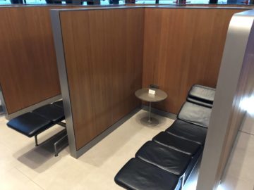qatar airways al mourjan business class lounge weitere liegen