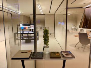 qatar airways al safwa first class lounge doha business center 1