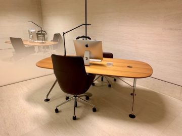 qatar airways al safwa first class lounge doha business center 3