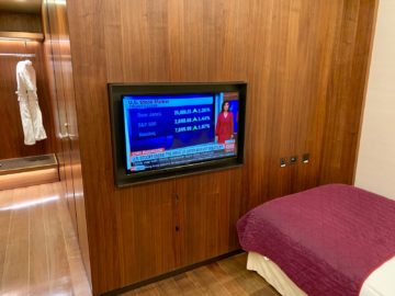 qatar airways al safwa first class lounge doha hotelzimmer 1