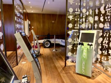 qatar airways al safwa first class lounge doha spielzimmer 5