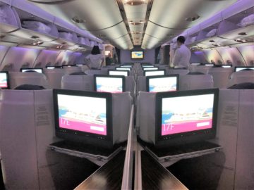 qatar airways business class a380 kabine hinten