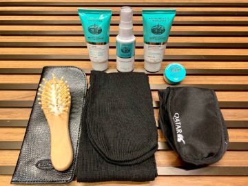 qatar airways first class a380 amenity kit frauen 2