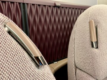 qatar airways first class a380 sitz leselampe