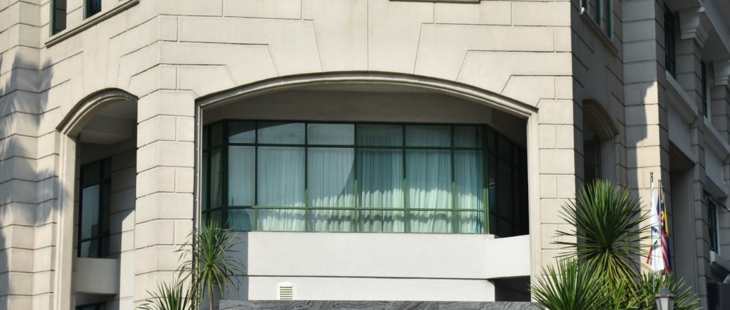 ritz carlton kuala lumpur schild