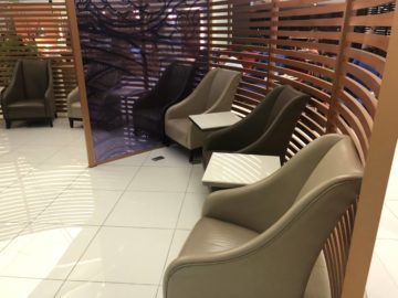 royal orchid lounge hong kong sitzecke