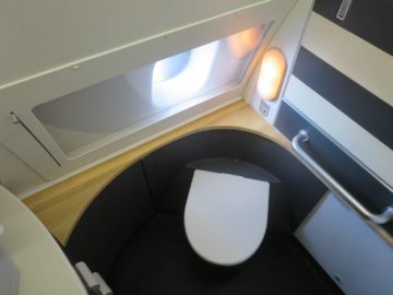 sas business class a340 bad 2