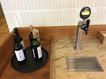 sas gold lounge kopenhagen carlsberg zapfhahn