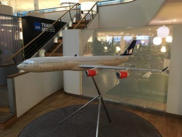 sas gold lounge kopenhagen modelflugzeug