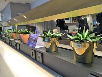 sas gold lounge stockholm arbeitstisch anschluesse 1