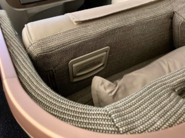 singapore airlines business class a350 900ulr bett hebel