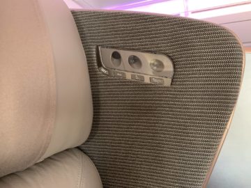 singapore airlines business class a350 900ulr lampe