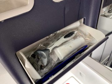 singapore airlines business class a350 900ulr wc 6