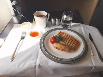 singapore airlines first class 777 300er essen fruehstueck 5