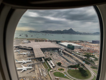 singapore airlines first class 777 300er take off 1
