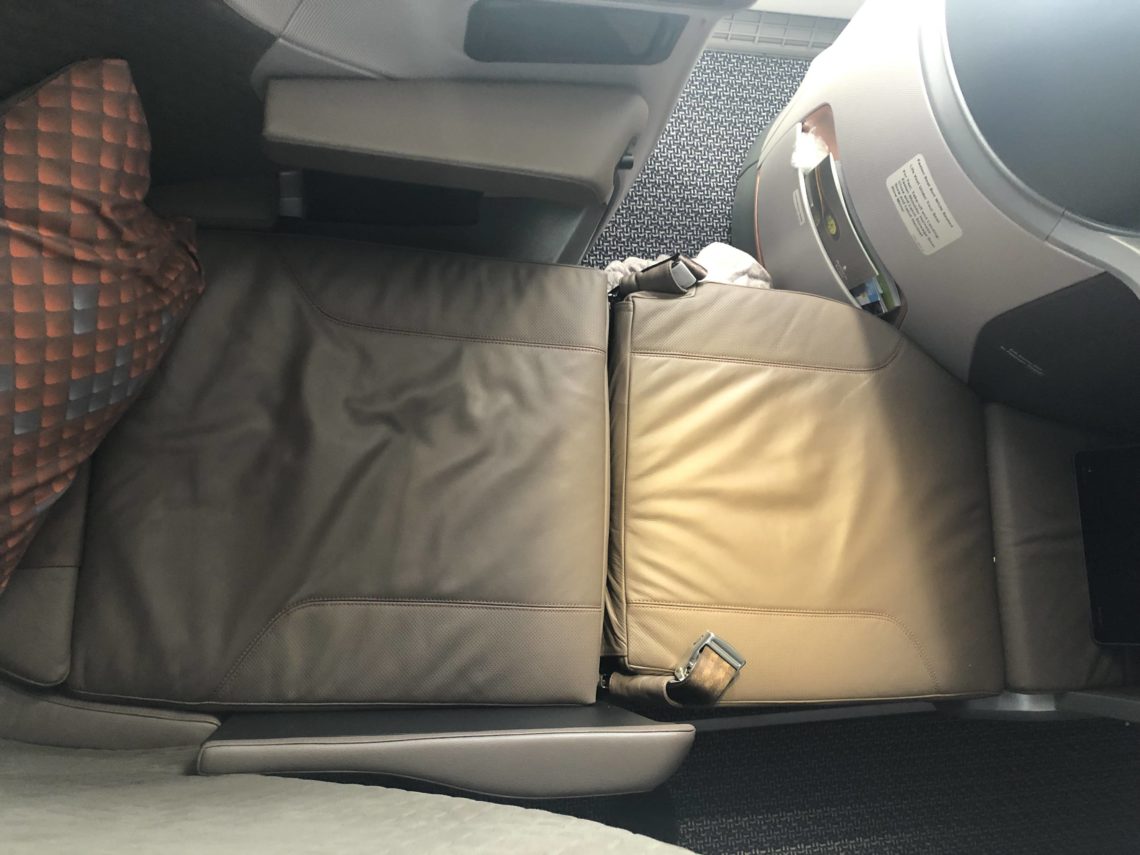 Singapore Airlines neue regional Business Class A350-900 Sitz als Bett